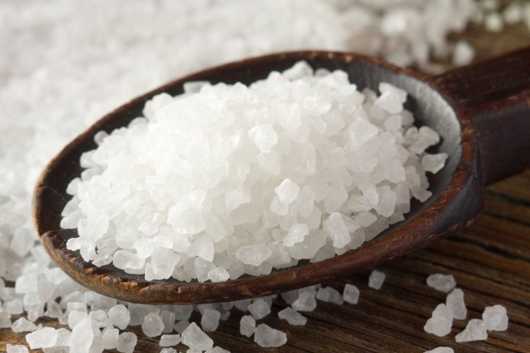 Giảm eo bằng muối có thực sự đem lại hiệu quả?