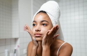 Bí quyết lựa chọn mỹ phẩm không cồn phù hợp